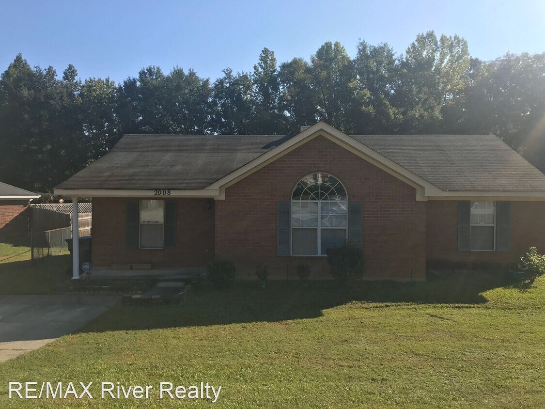 3 br, 2 bath House 2008 Ewart Court House for Rent in Hephzibah, GA