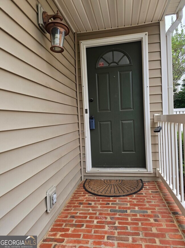 Foto del edificio - 13352 Harpley Ct