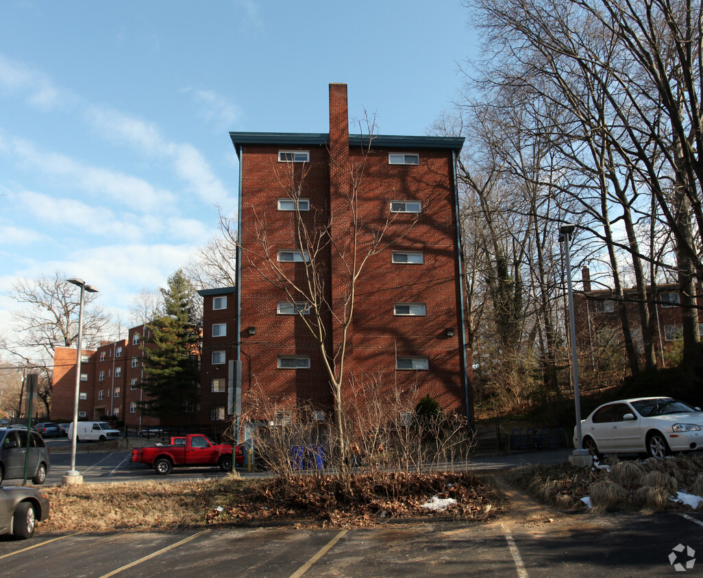 Building Photo - Sligo View Apartments