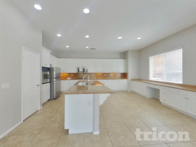 Foto del edificio - 34629 Foxberry Rd