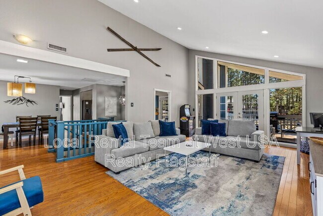 Foto del edificio - 1720 N Doral Way