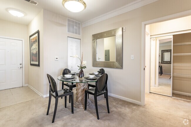 2BR,2BA,-1001SF The Peregrine - Falcon Creek