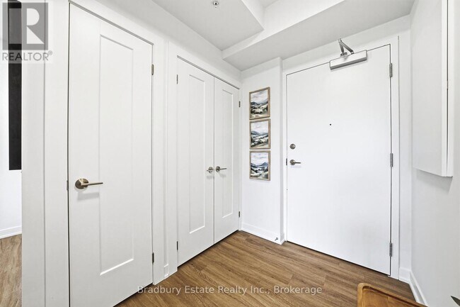 Building Photo - 155 Greenbrier Rd