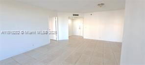 Foto del edificio - 3300 NE 191st St