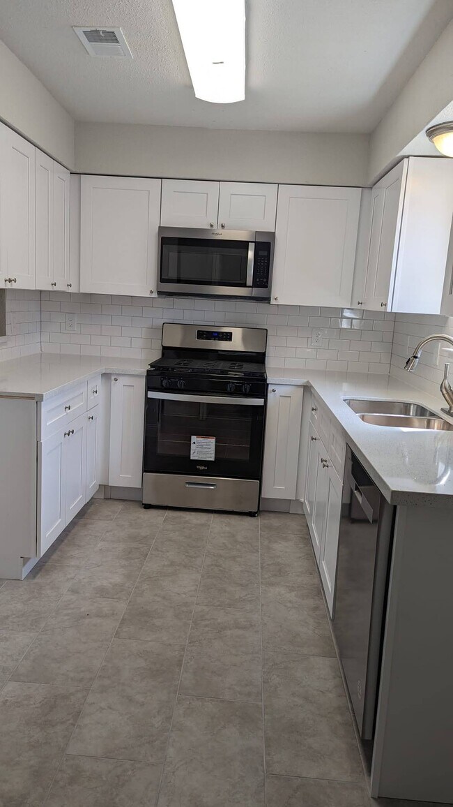 Foto del edificio - 9814 Thorn St