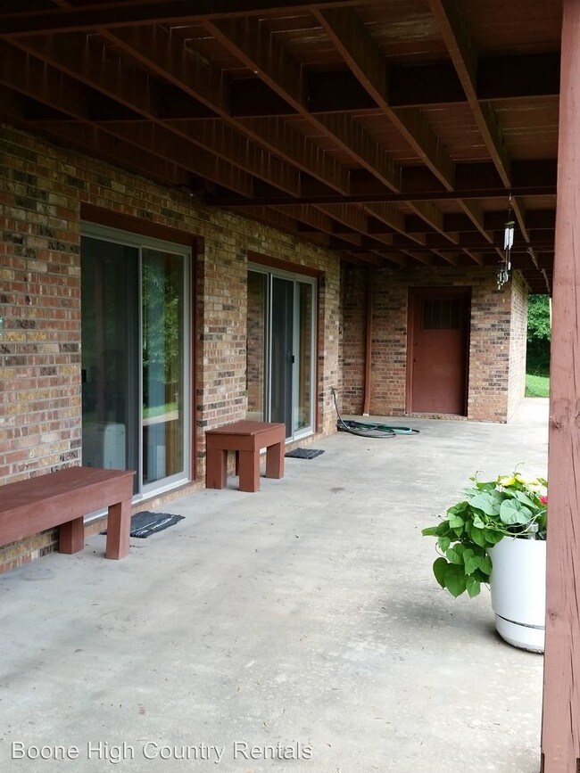 Foto del edificio - 2 br, 1 bath House - 593-B Pinnacle Dr