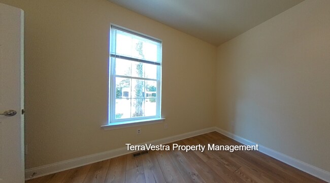 Foto del edificio - 12 Bedrooms!!!!!! Now showing for 2026-202...