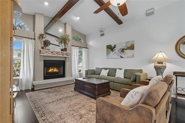 Foto del edificio - 1447 Gleneagles Dr