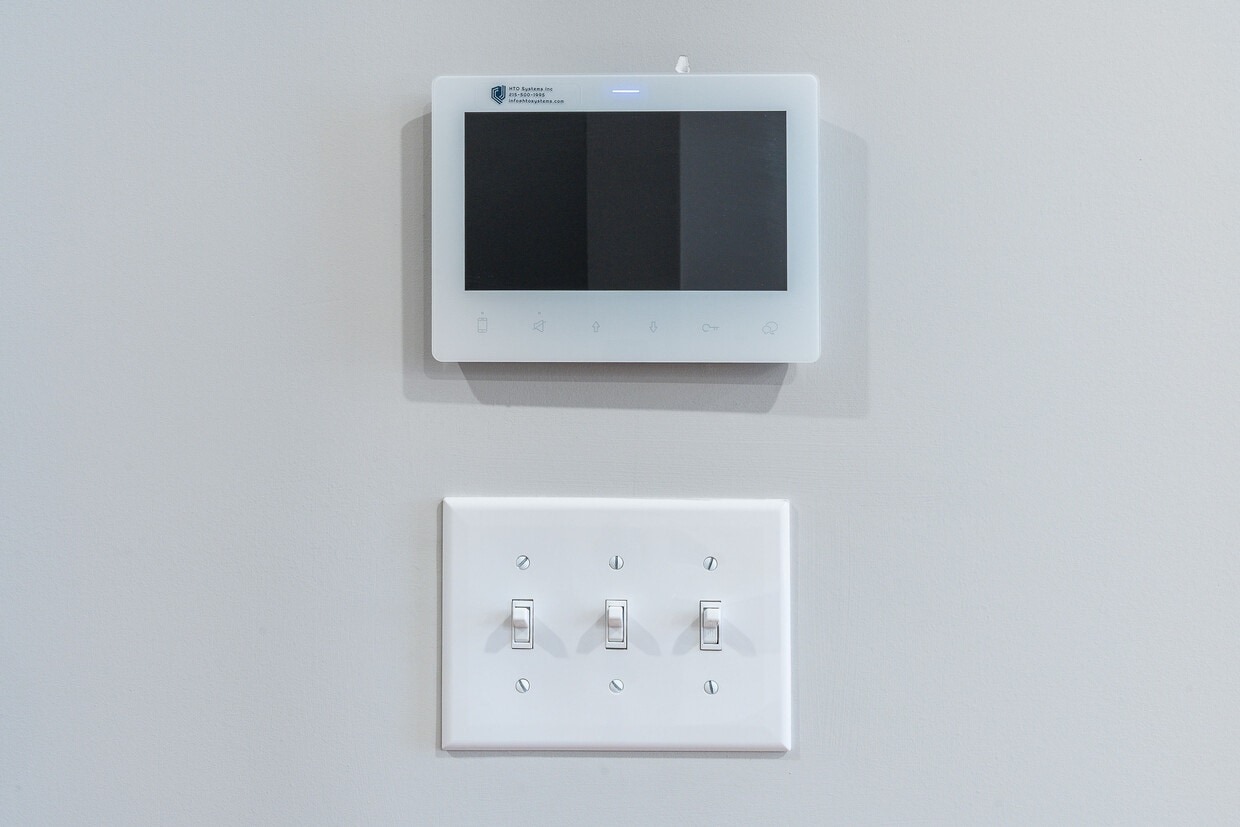 intercom and buzzer - 1331 S 17th St