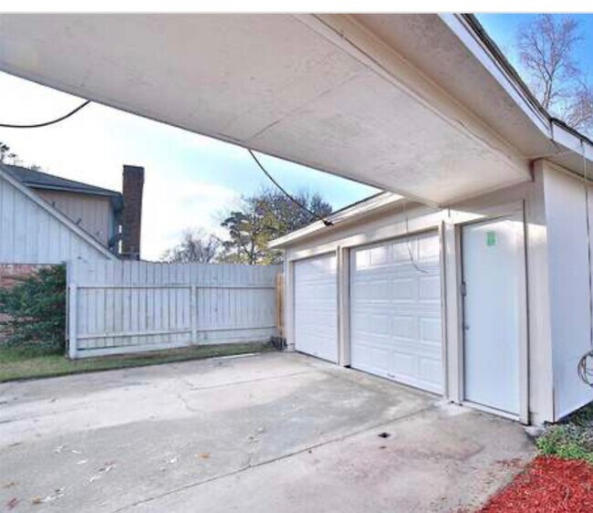 Foto del edificio - 13719 Whitchurch Way