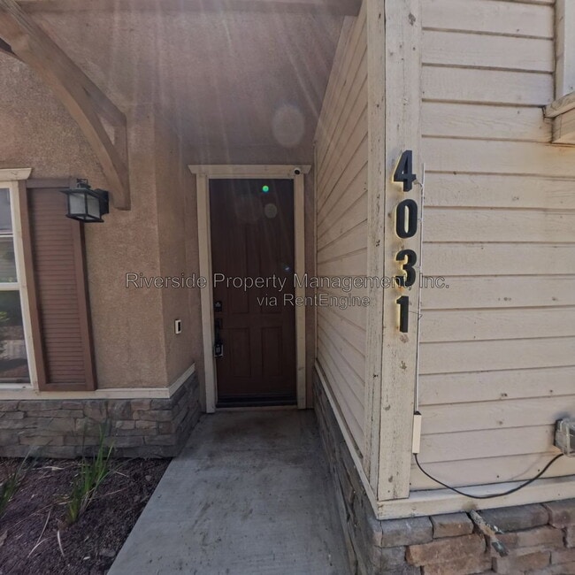 Building Photo - 4031 Cey Ct