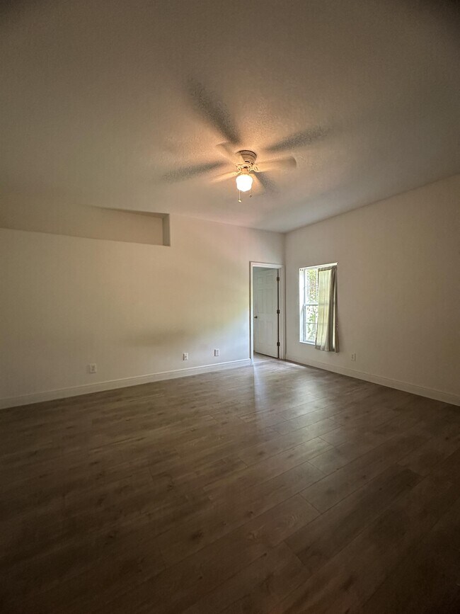 Foto del edificio - 3792 Manitoba Way