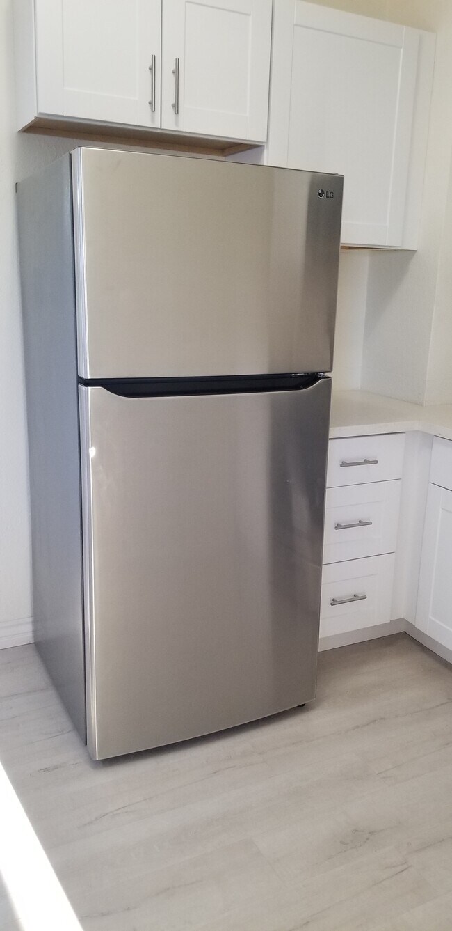 New Refrigerator - 548 S Grande Vista Ave