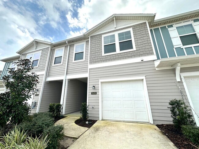 Building Photo - 2022-Built, Atlantic Beach Townhome with W...