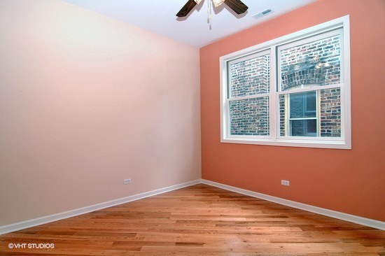 Foto del edificio - 7018 S Cornell Ave