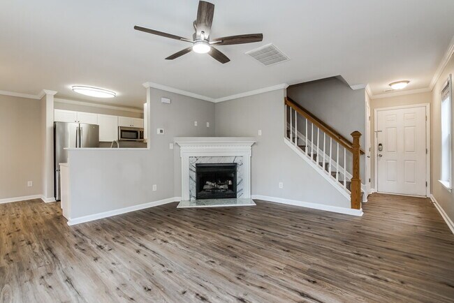 Foto del edificio - 2535 Blackwolf Run Ln
