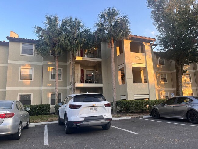 Foto del edificio - NICE!  2 BED / 2 BATH CONDO (ACROSS FROM C...