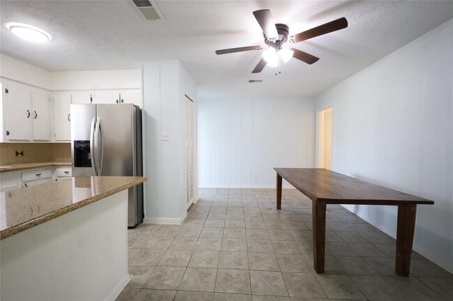 Foto del edificio - 3110 Hays St