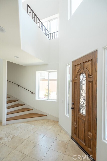 Building Photo - 634 Longfellow Ave