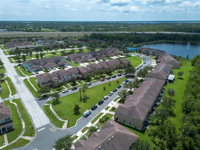 Building Photo - 11191 Savannah Landing Cir