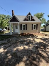 Building Photo - 4033 Reich St