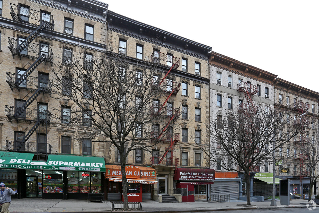 Building Photo - 3151 Broadway
