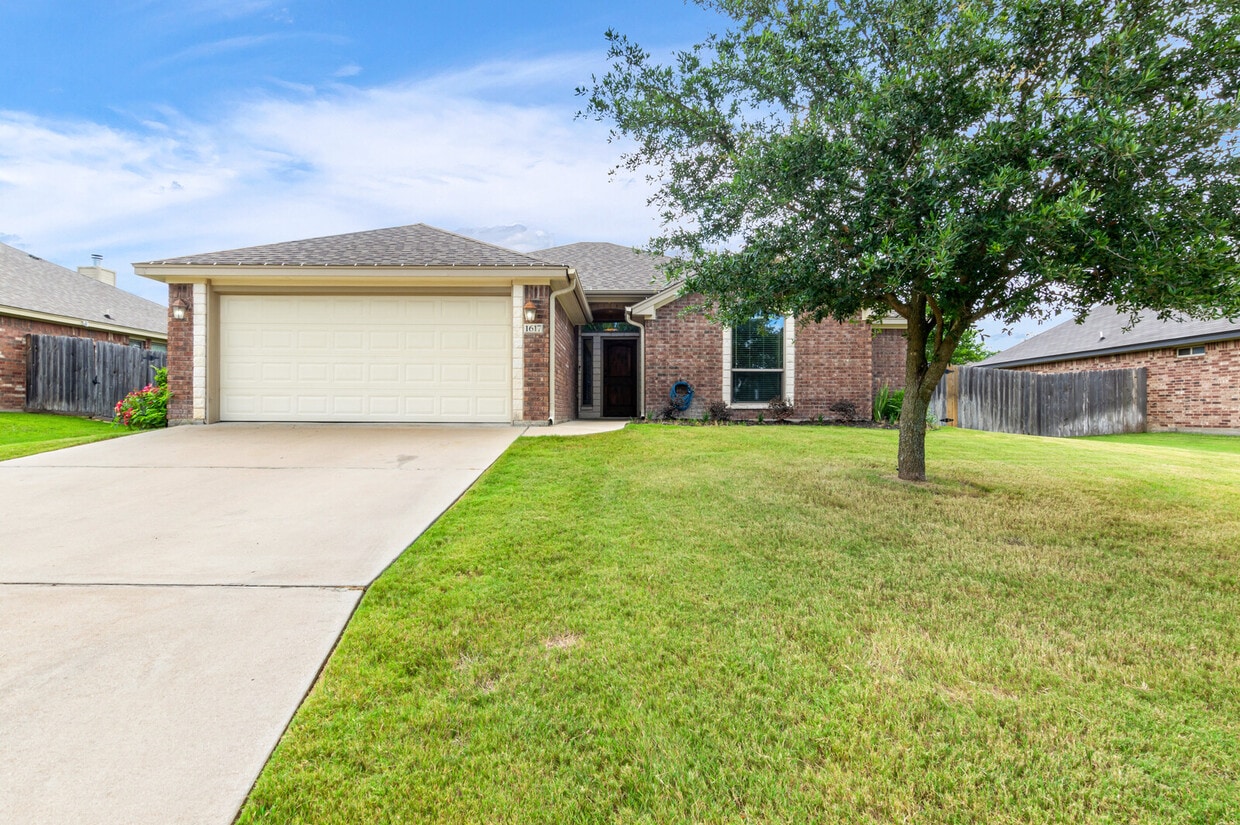 Foto principal - 1617 Shadow Canyon Dr