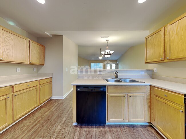 Building Photo - 412 Peach Grove Pl
