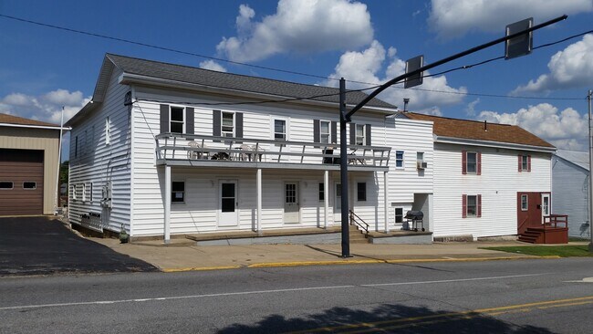 Building Photo - 477 Philadelphia St