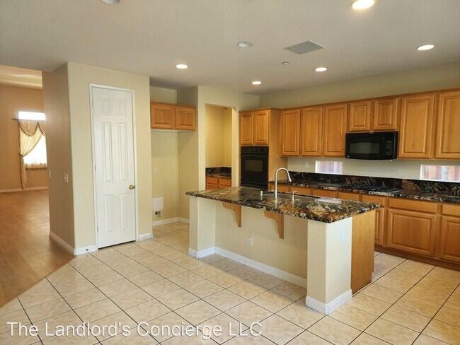 Building Photo - 5 br, 4.5 bath House - 11338 Pondhurst Way