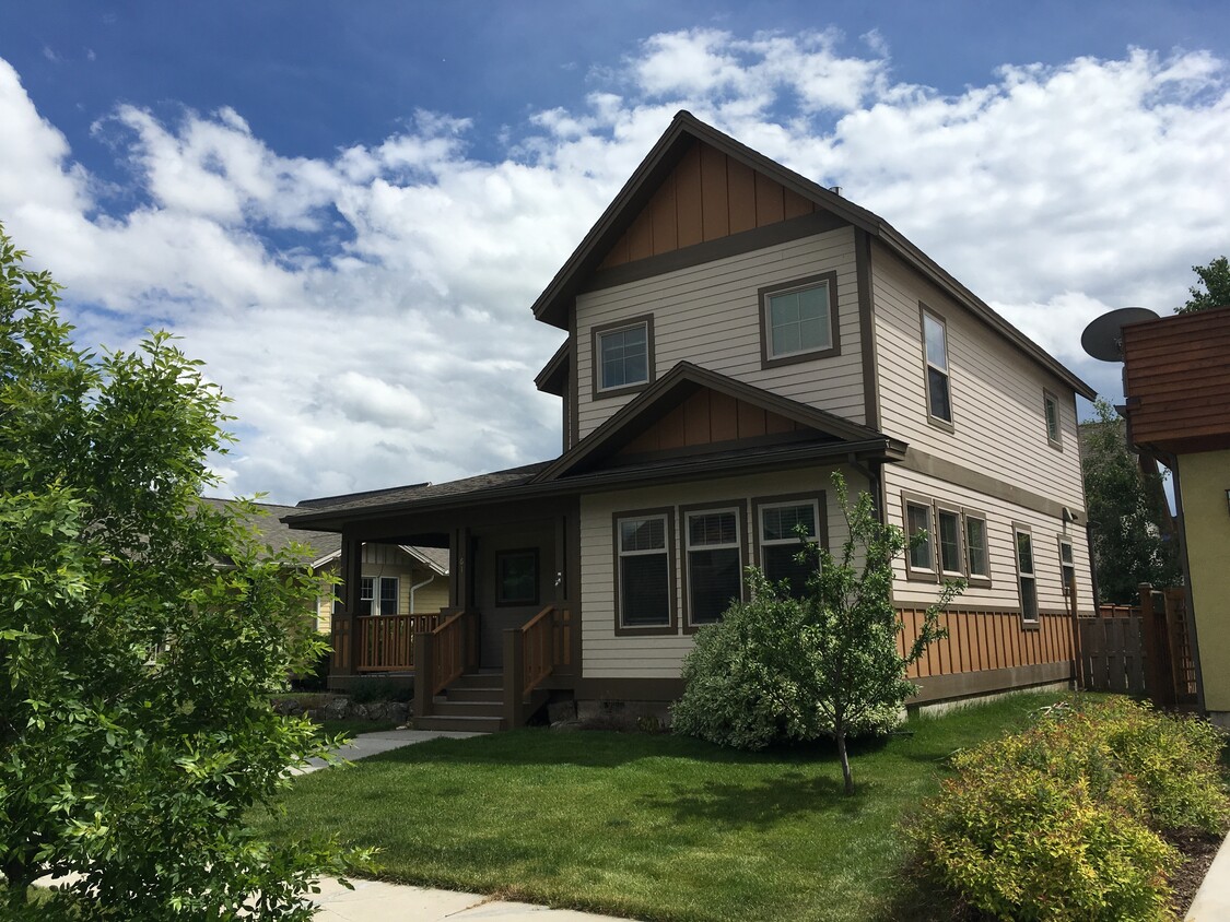 Primary Photo - 4610 Alexander St