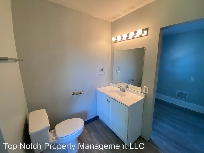 Building Photo - 3 br, 1 bath House - 1625 37th St