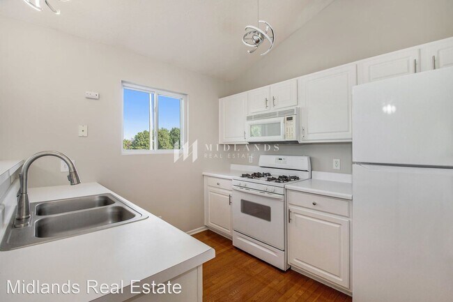 Building Photo - 3 br, 2 bath House - 14407 S 25th Ave.