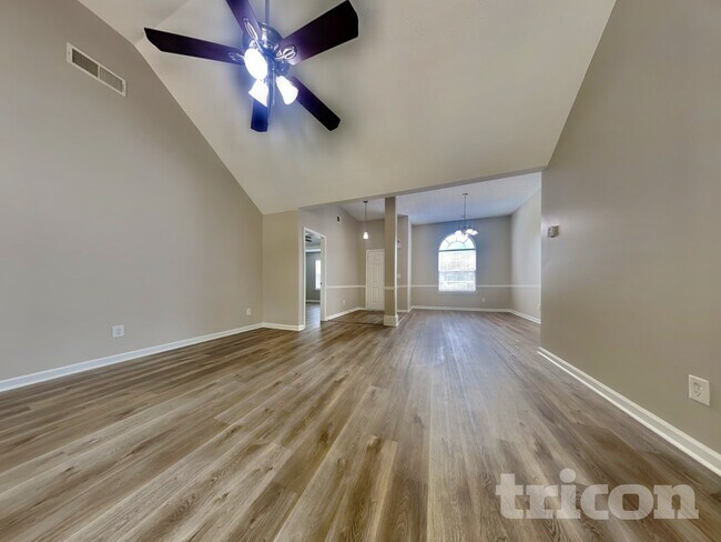 Foto del edificio - 253 Cobblestone Ln