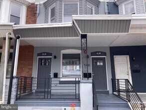 Building Photo - 5410 Pine St