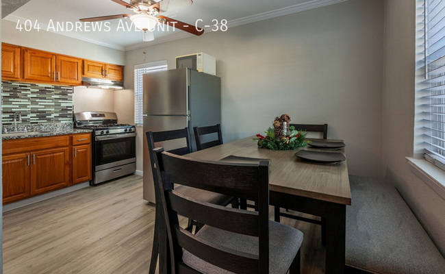 Foto del edificio - $500 off January rent