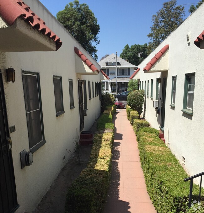 Condos for Rent Near University of Southern California University Park