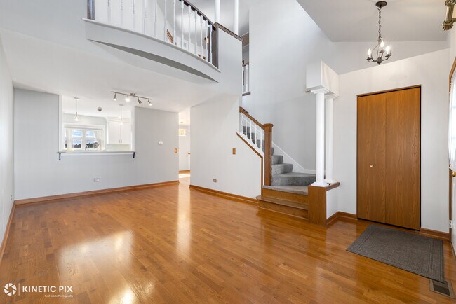 Building Photo - 417 Van Gogh Cir