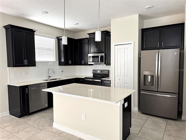 Foto del edificio - 4696 Tribute Trail