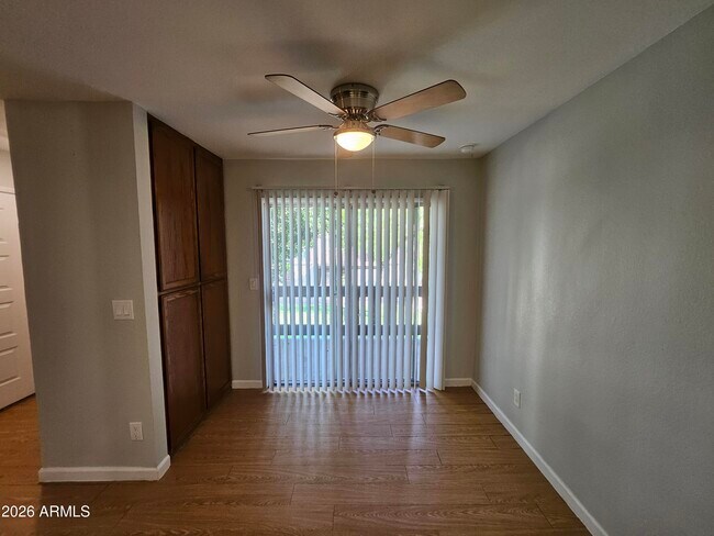 Building Photo - 520 N Stapley Dr