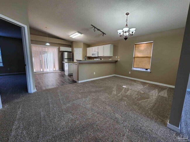 Foto del edificio - 1589 Galvin Ave