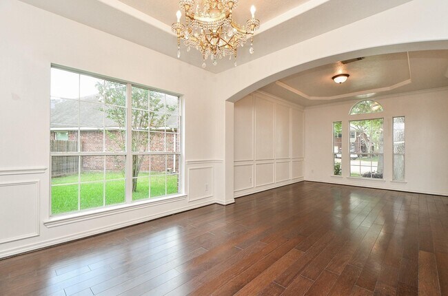 Foto del edificio - 16610 Lost Mill Ln