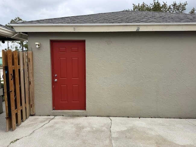 Building Photo - 14007 Veronica Ct