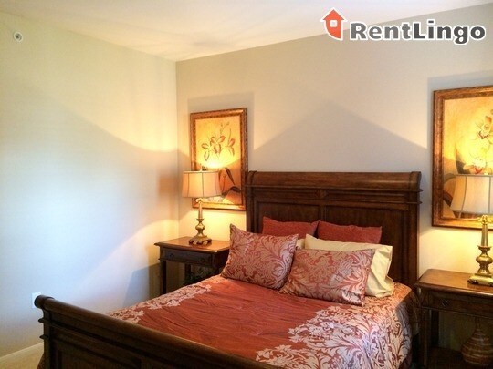 Foto del edificio - 2455 Dunstan Rd