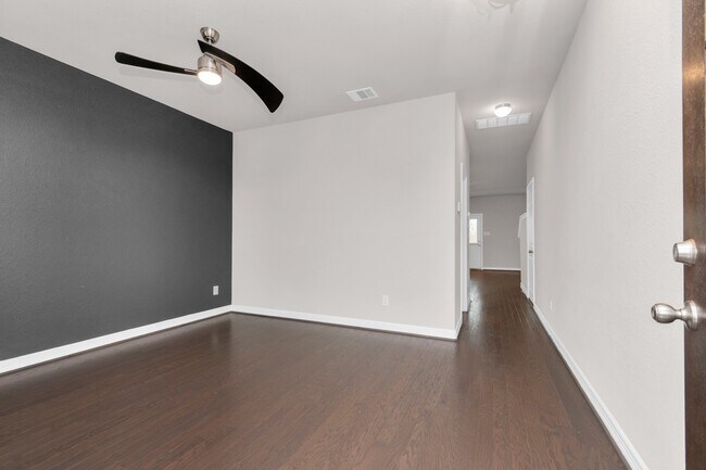 Foto del edificio - 1517 Portola Dr