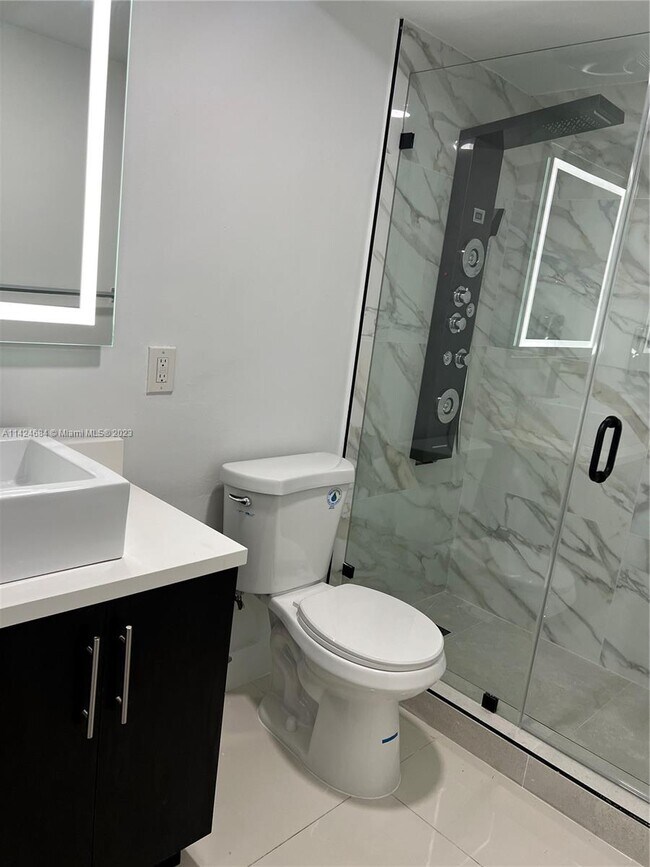 Foto del edificio - 9175 SW 77th Ave