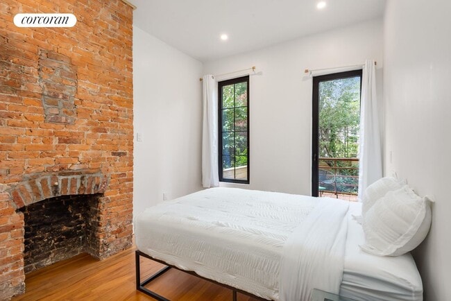 Foto del edificio - 257 Bleecker St