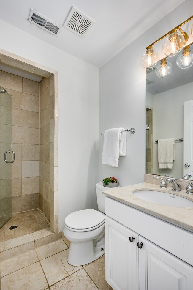 Foto del edificio - 943 W Montana St