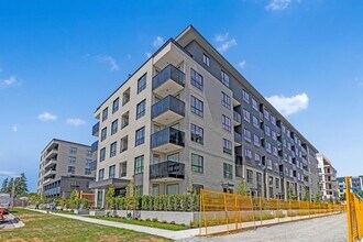 Building Photo - 15735 85 Ave