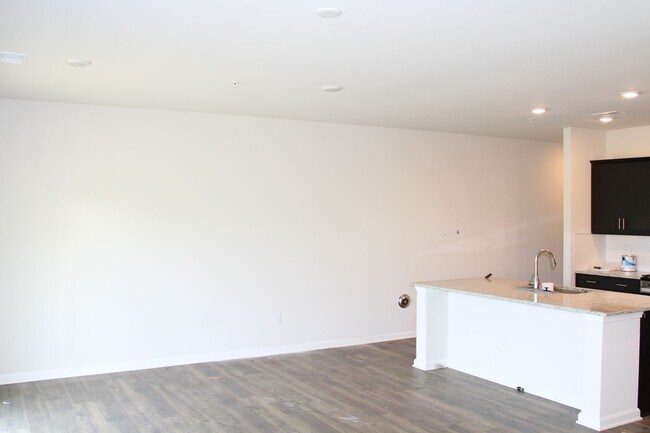 Building Photo - Perfection Awaits- Newly Built 4 Bedroom H...